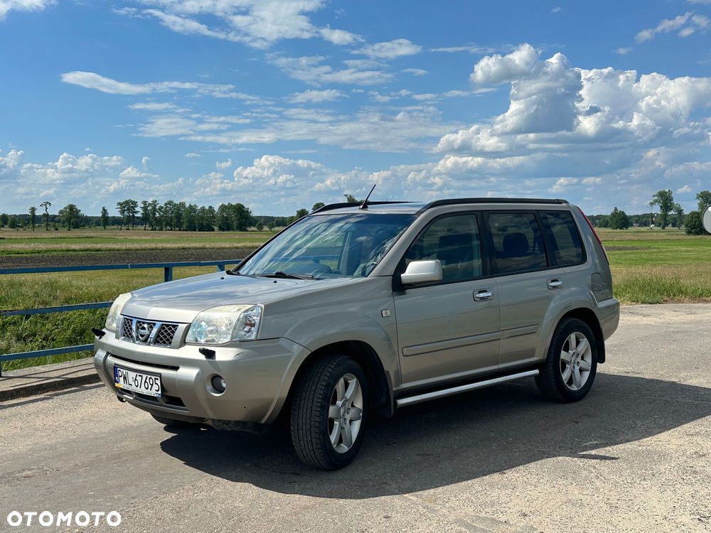 Nissan X-Trail - 2
