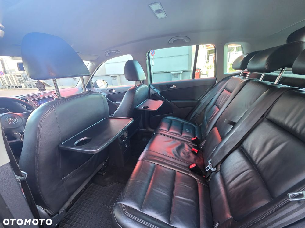 Volkswagen Tiguan - 13
