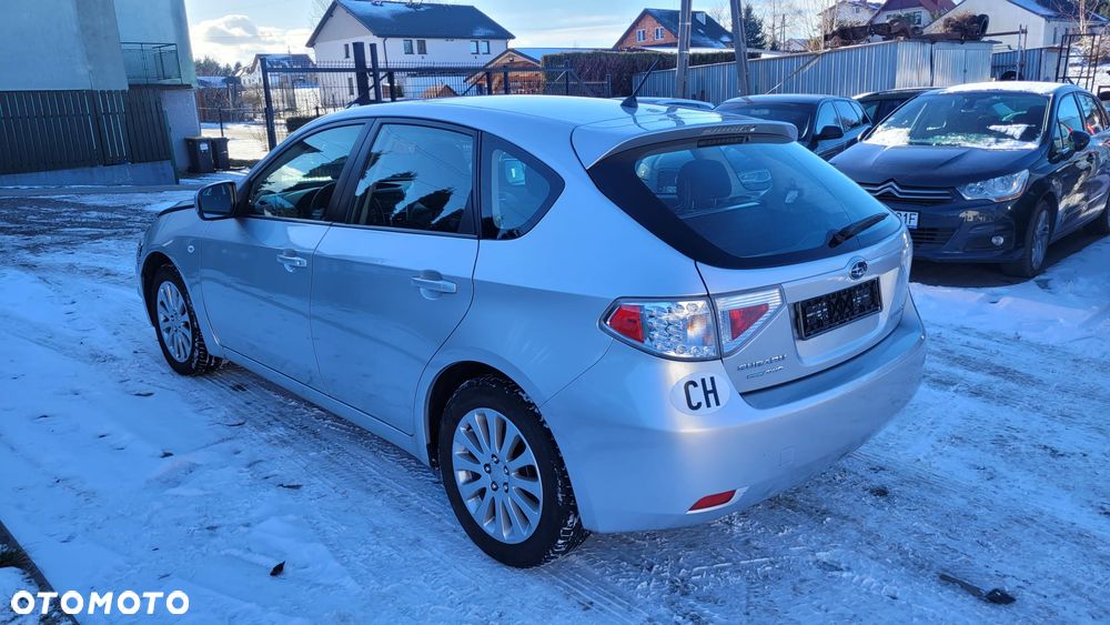 Subaru Impreza 2.0 RA - 3