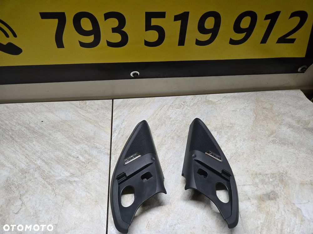 SKODA OCTAVIA III  GŁOŚNIK SŁUPKA CANTON PRAWY LEWY - 1