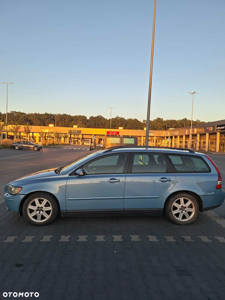 Volvo V50 - 1