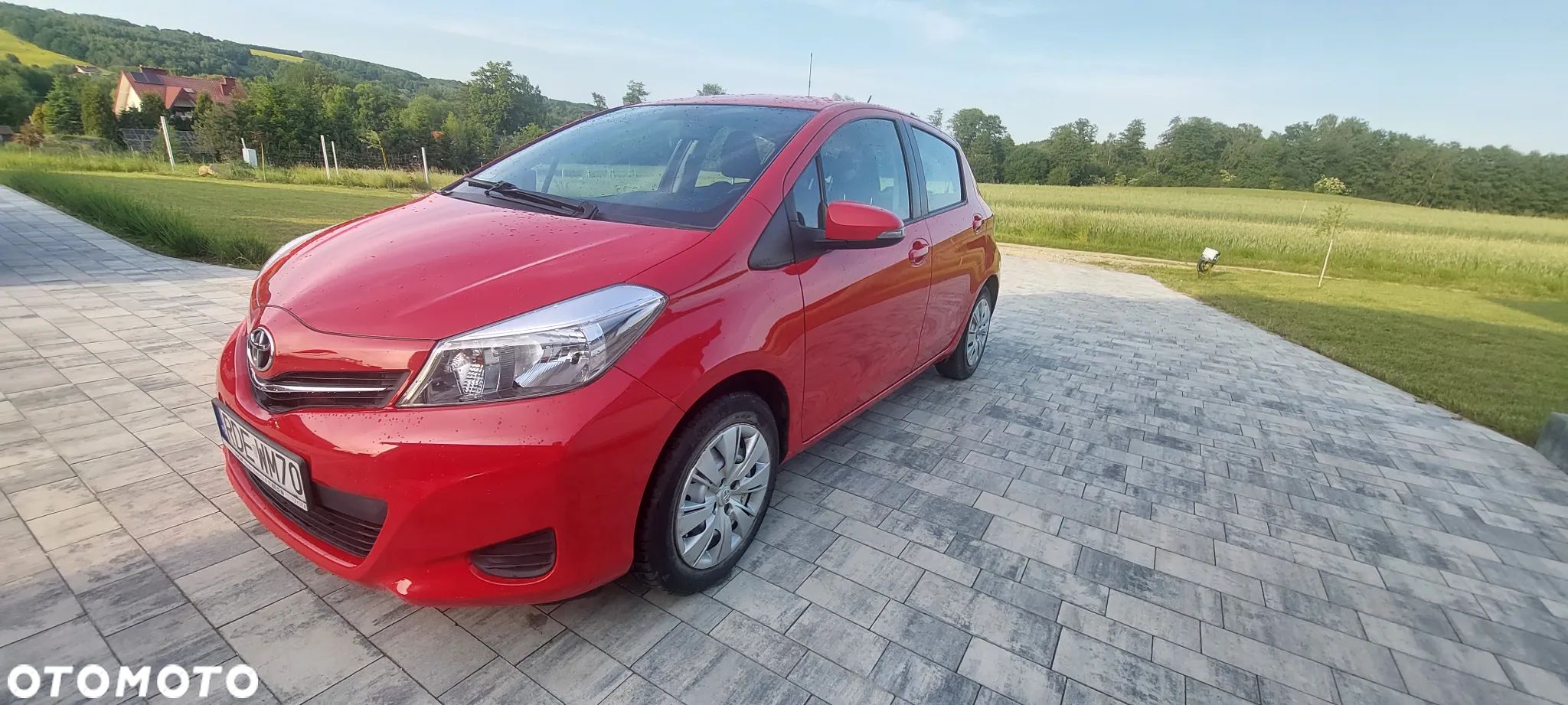 Toyota Yaris 1.0 Active - 1