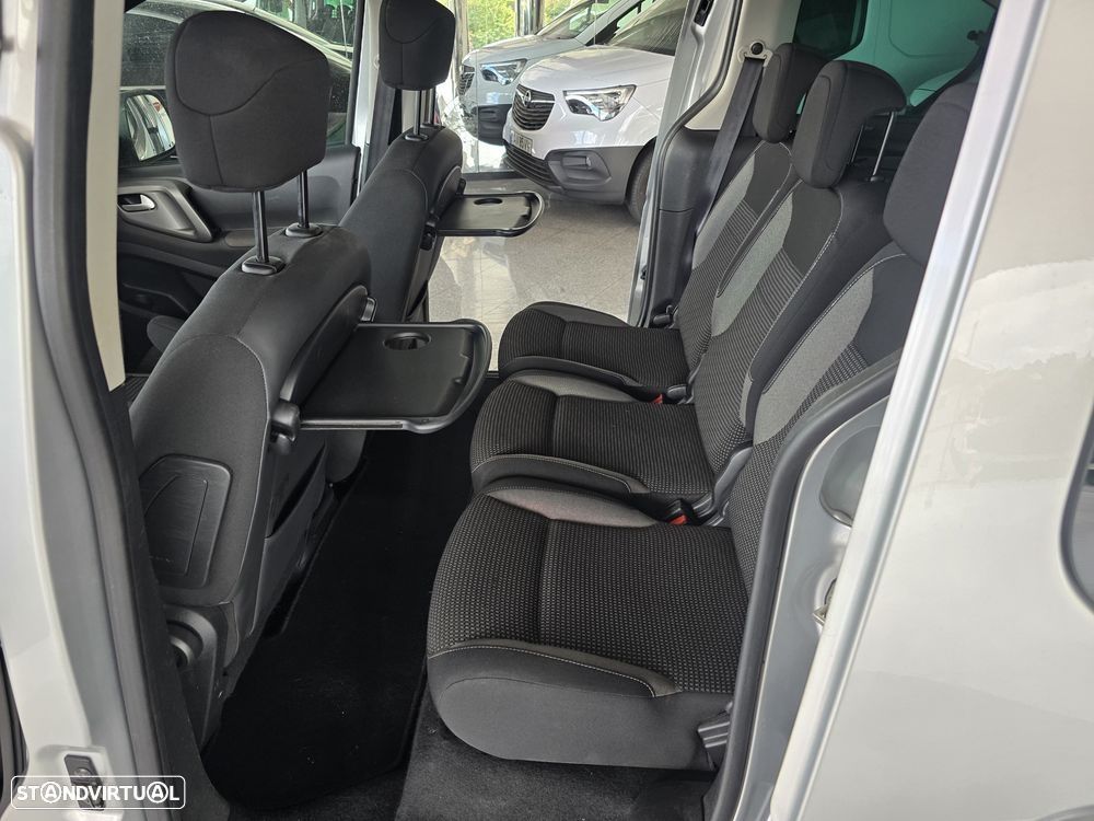 Peugeot Partner BlueHDi 120 Stop&Start Allure — fotografia 18