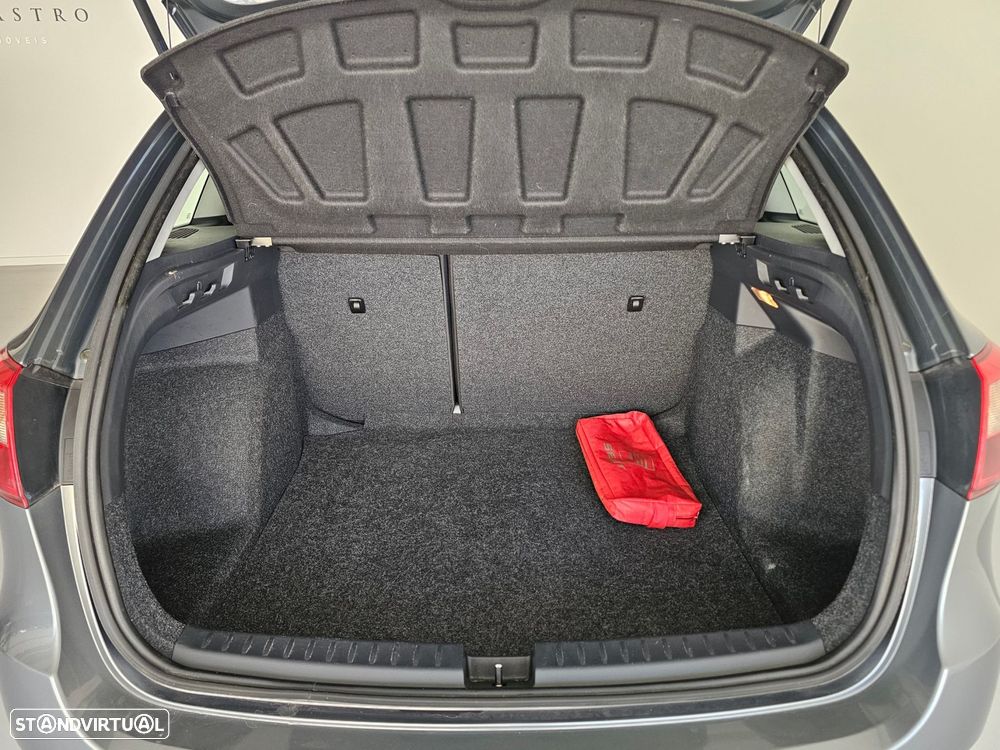 SEAT Ibiza ST 1.6 TDI Reference - 10