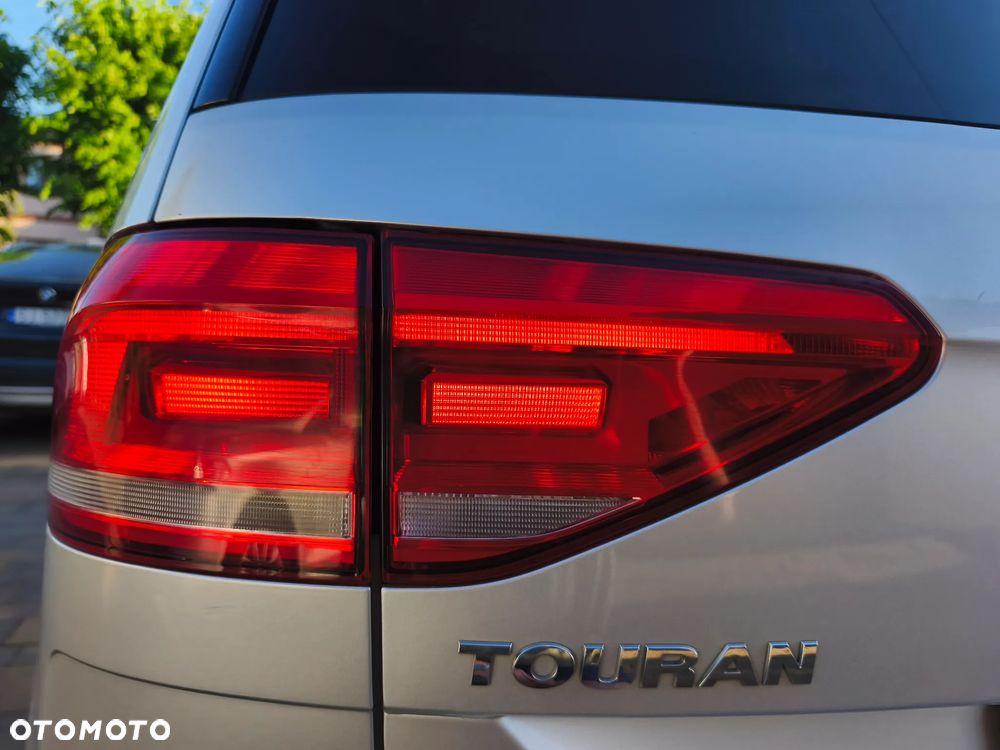 Volkswagen Touran 1.5 TSI EVO Trendline - 31