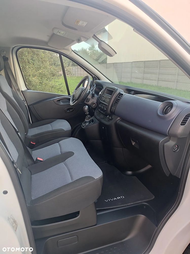Opel VIVARO B - 20