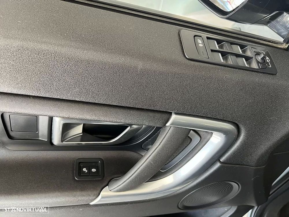 Land Rover Discovery Sport 2.0 eD4 Pure - 17
