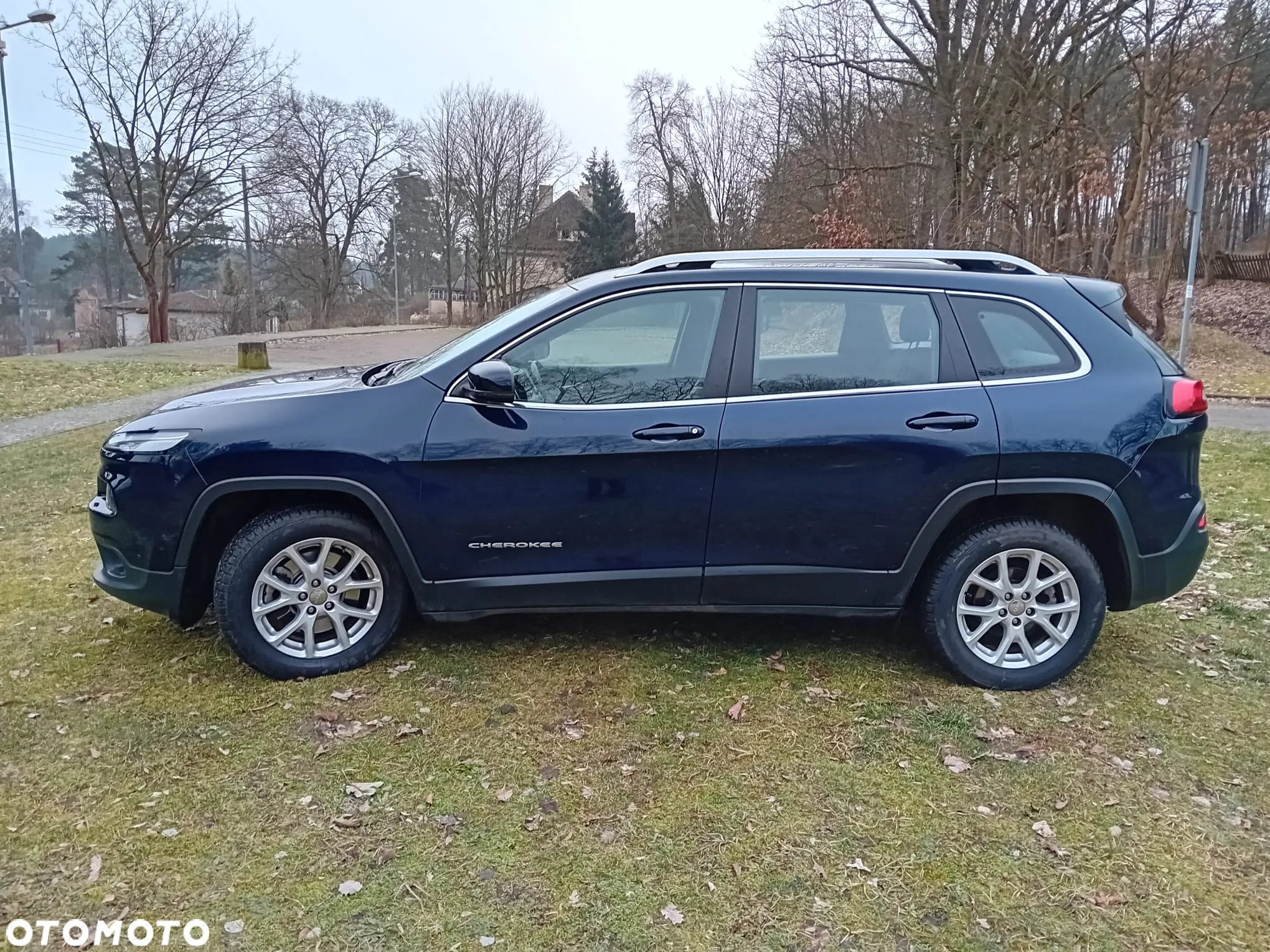 Jeep Cherokee 2.0 MJD 4x2 Longitude - 4