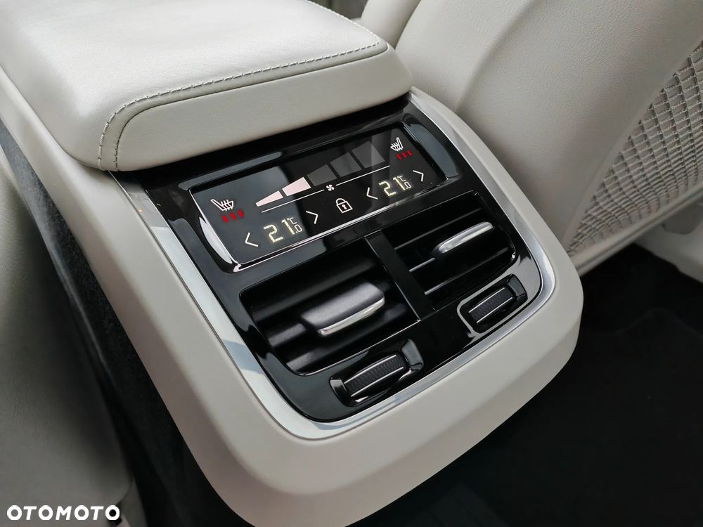 Volvo XC 60 T6 AWD Geartronic Inscription - 25