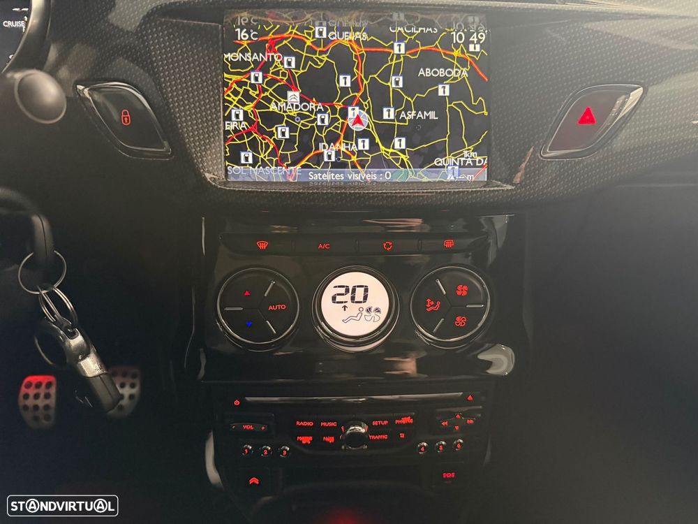 Citroën DS3 1.6 THP Sport Chic - 12