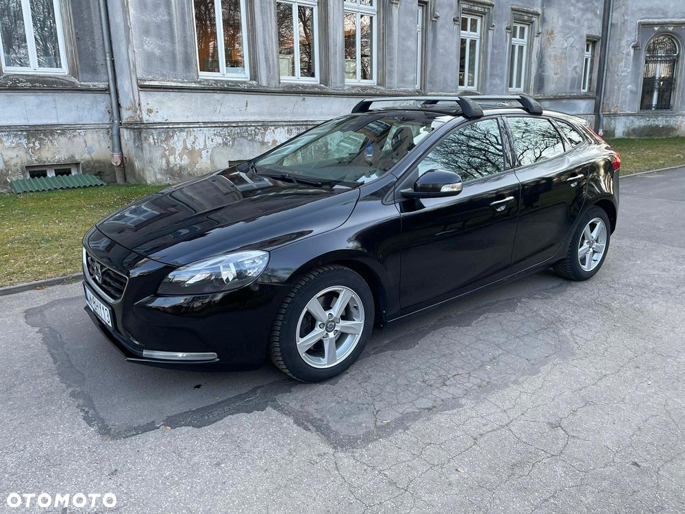 Volvo V40 - 2