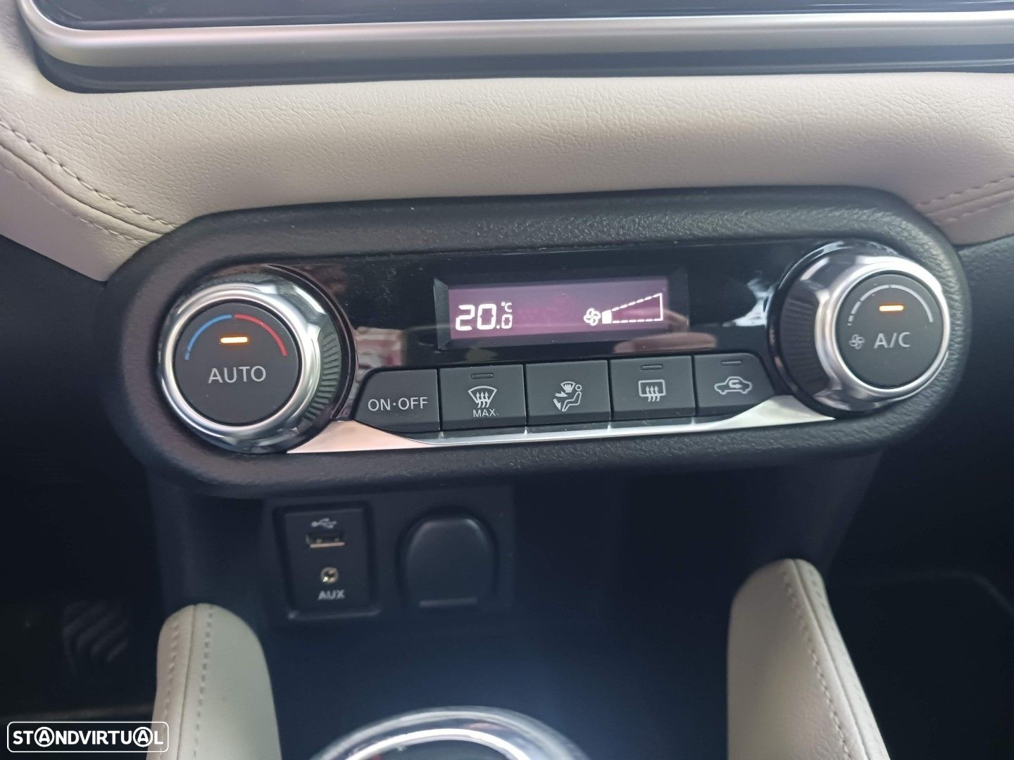 Nissan Micra 0.9 IG-T N-Connecta Urban S/S - 18