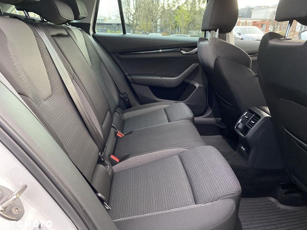 Skoda Octavia 1.5 TSI Edition 130 Selection - 17