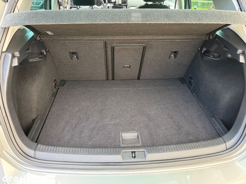 Volkswagen Golf 2.0 BlueTDI DSG Cup - 22