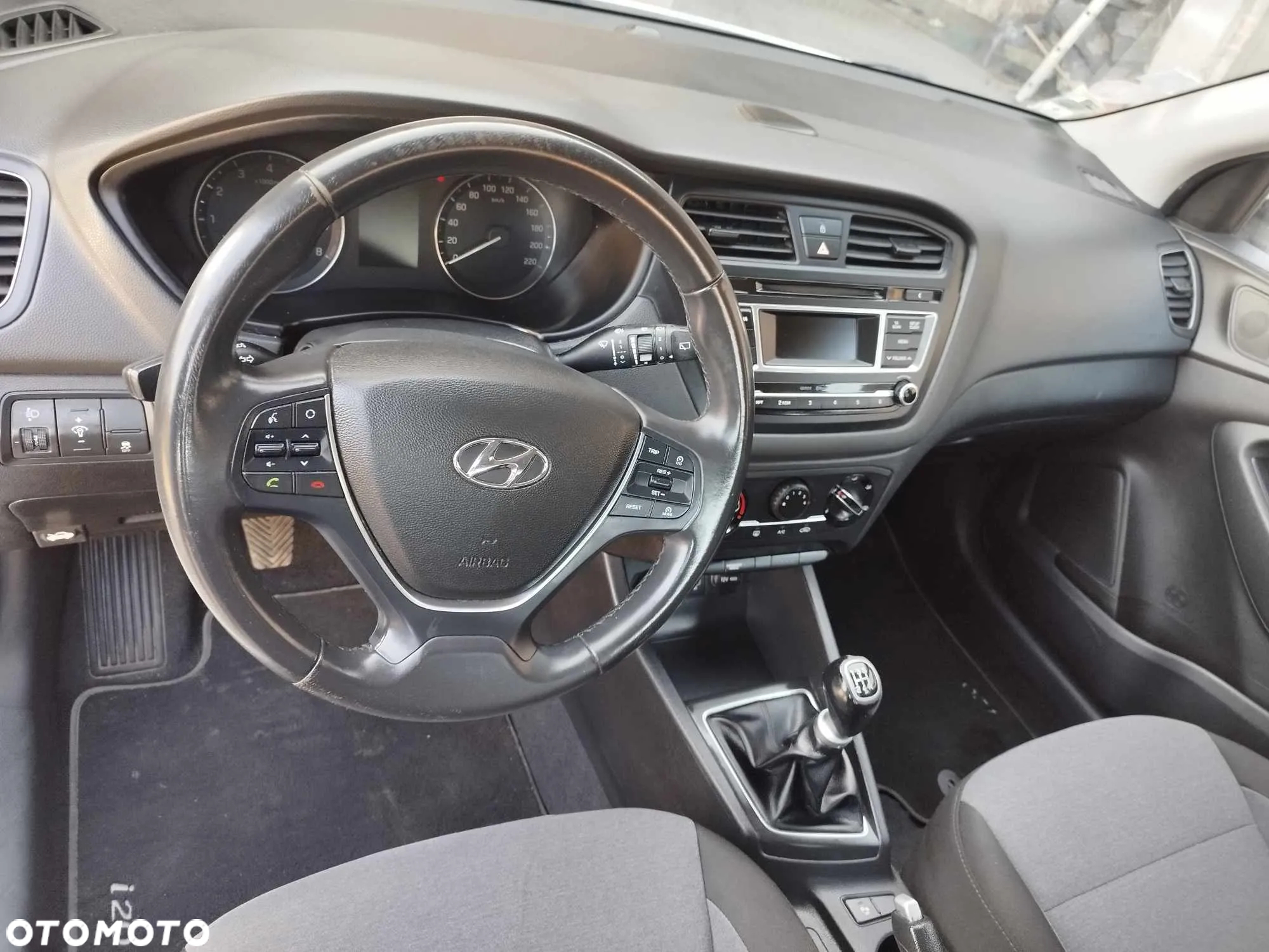 Hyundai i20 1.25 Comfort - 21