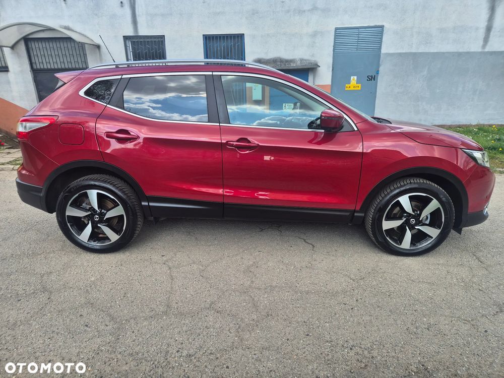 Nissan Qashqai 1.6 DIG-T N-Connecta - 2