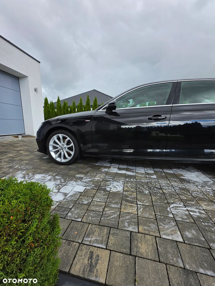 Audi A4 Limousine - 9