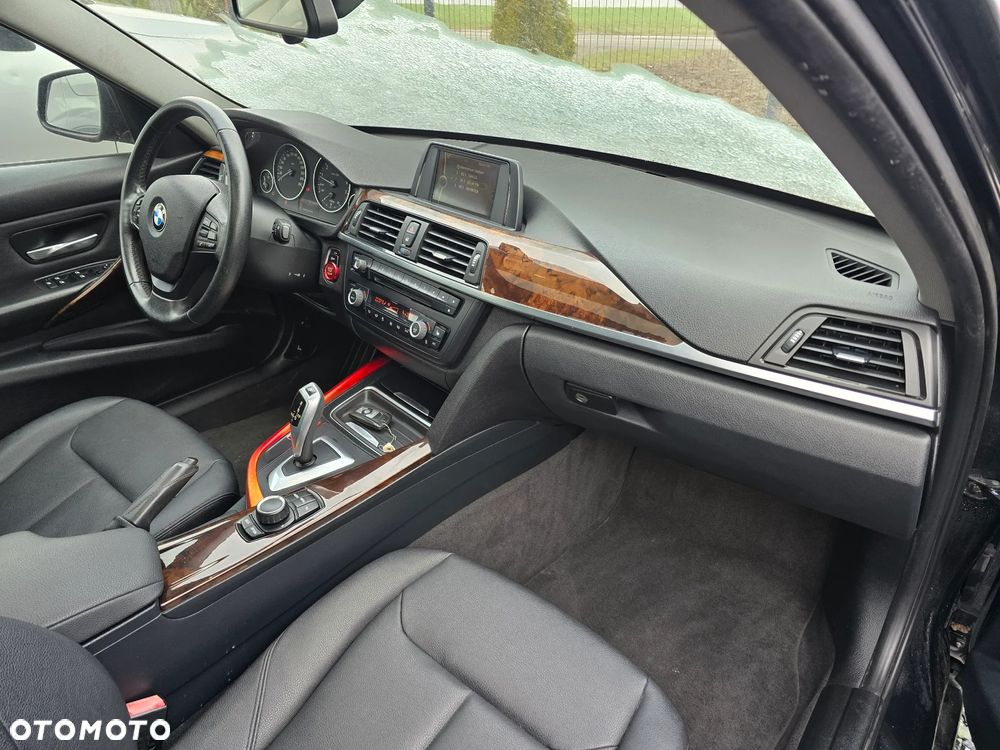 BMW Seria 3 328i xDrive Sport-Aut Modern Line - 6