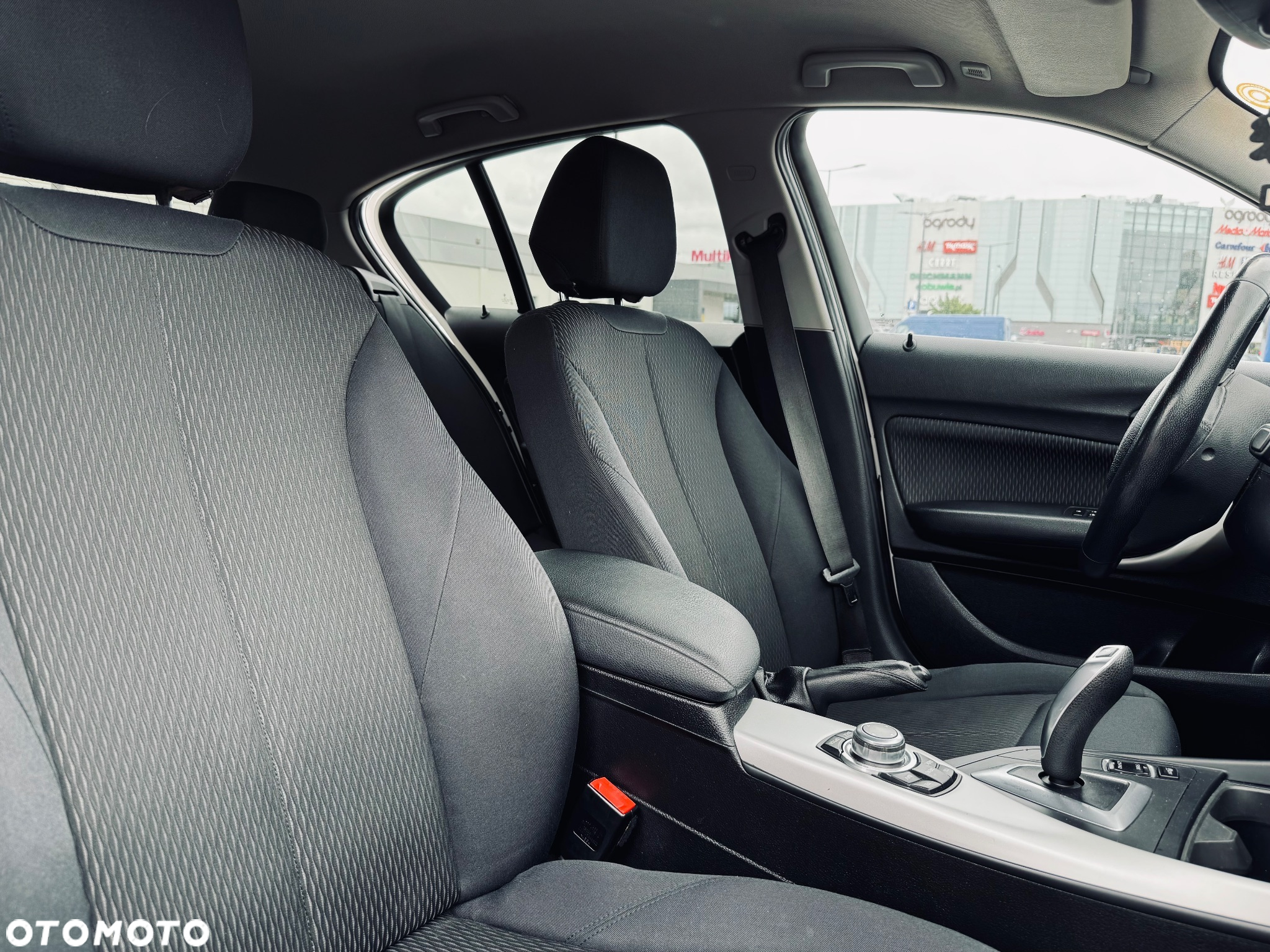BMW Seria 1 118i Sport Line - 20