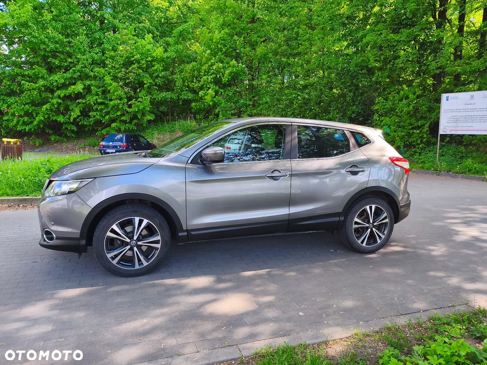 Nissan Qashqai 1.2 DIG-T N-Connecta EU6 - 12