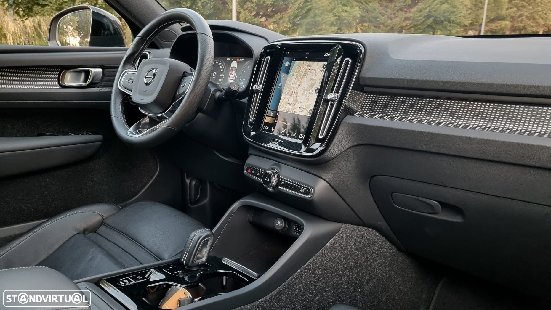 Volvo XC 40 1.5 T2 R-Design Geartronic - 12