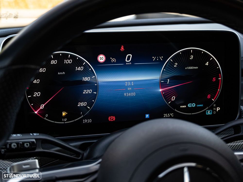 Mercedes-Benz C 300 d AMG Line - 25