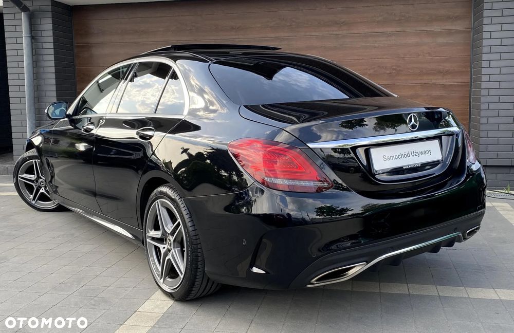 Mercedes-Benz Klasa C 200 4Matic 9G-TRONIC - 8