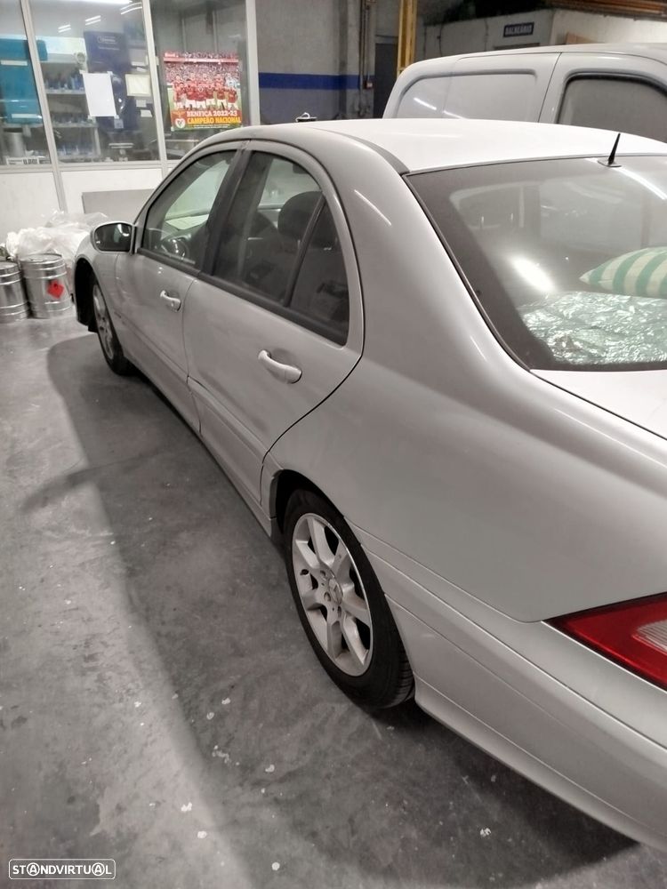 Mercedes-Benz C 32 AMG Standard - 3