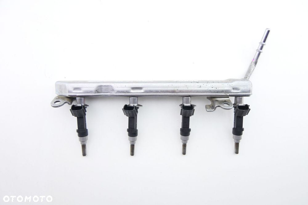 Listwa Wtryskowa TOYOTA YARIS III 1.5 VVTI 23250-47090 - 1