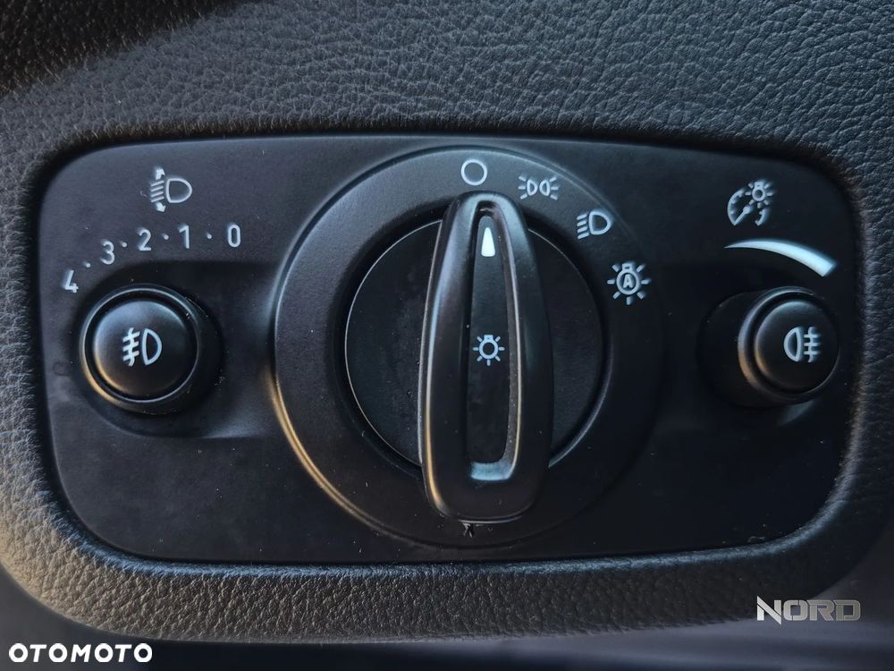Ford C-MAX 1.0 EcoBoost Titanium ASS - 20