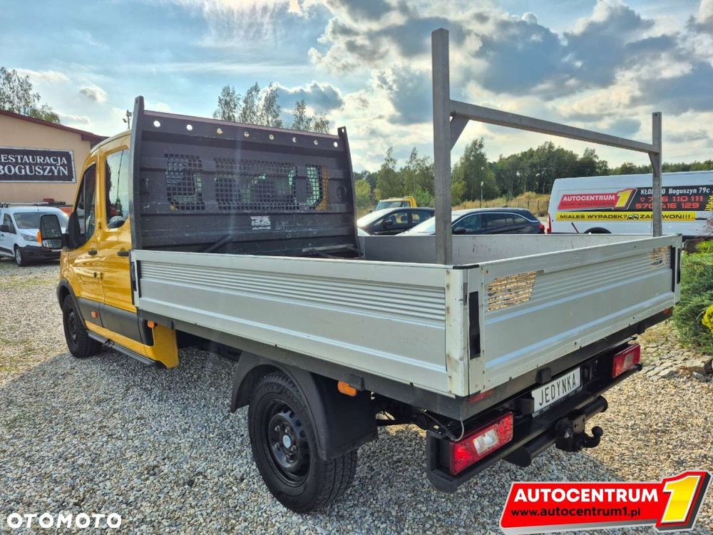 Ford Transit - 11