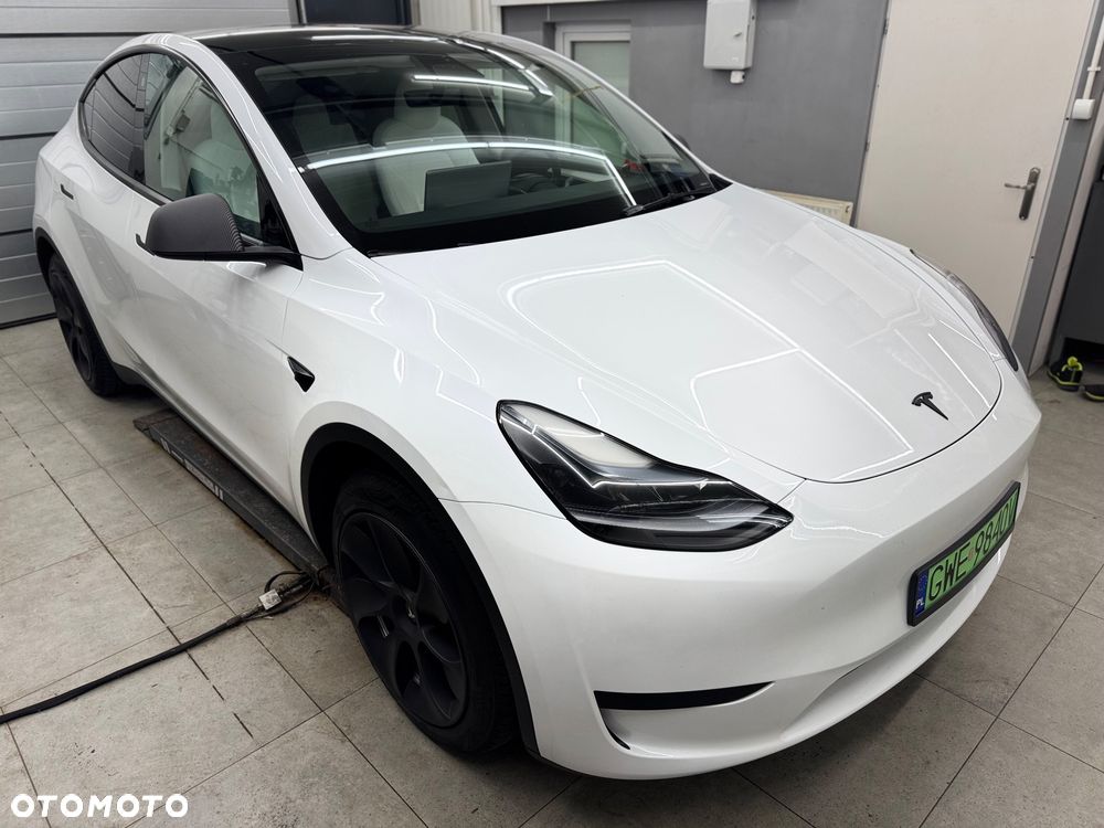 Tesla Model Y RWD - 5