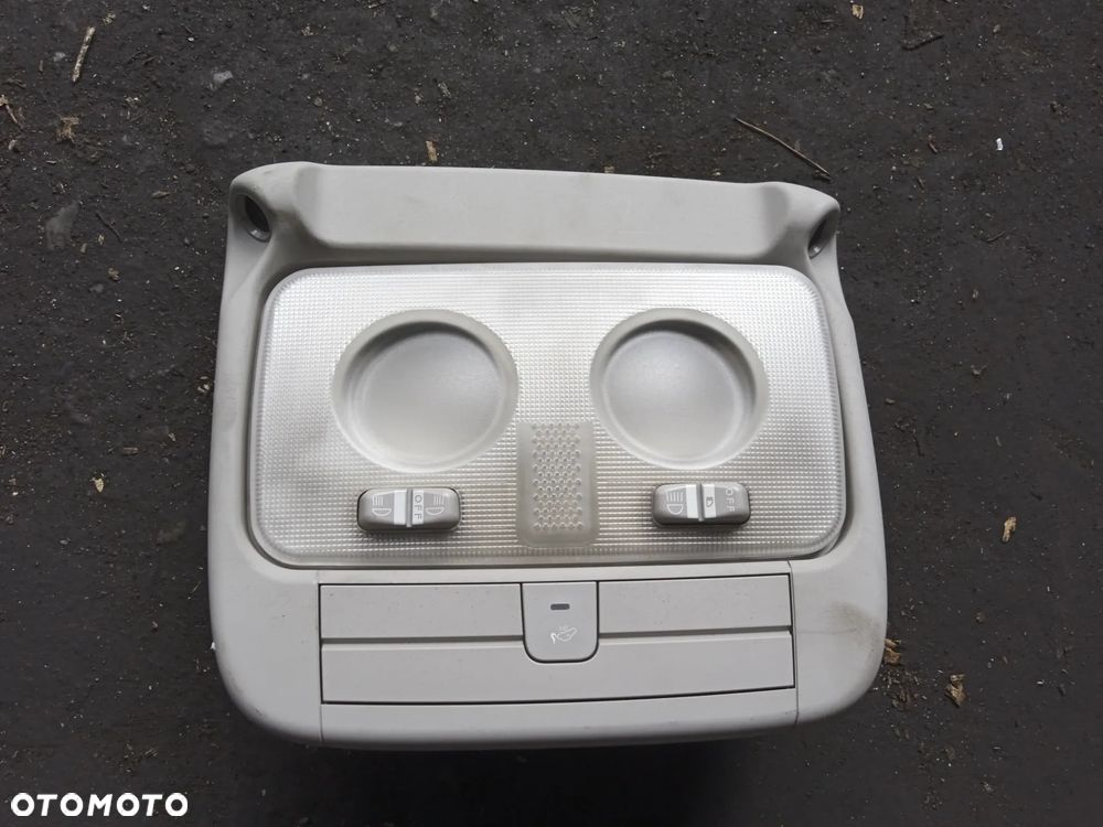 LAMPKA SUFITOWA FIAT BRAVO 07-14 - 1