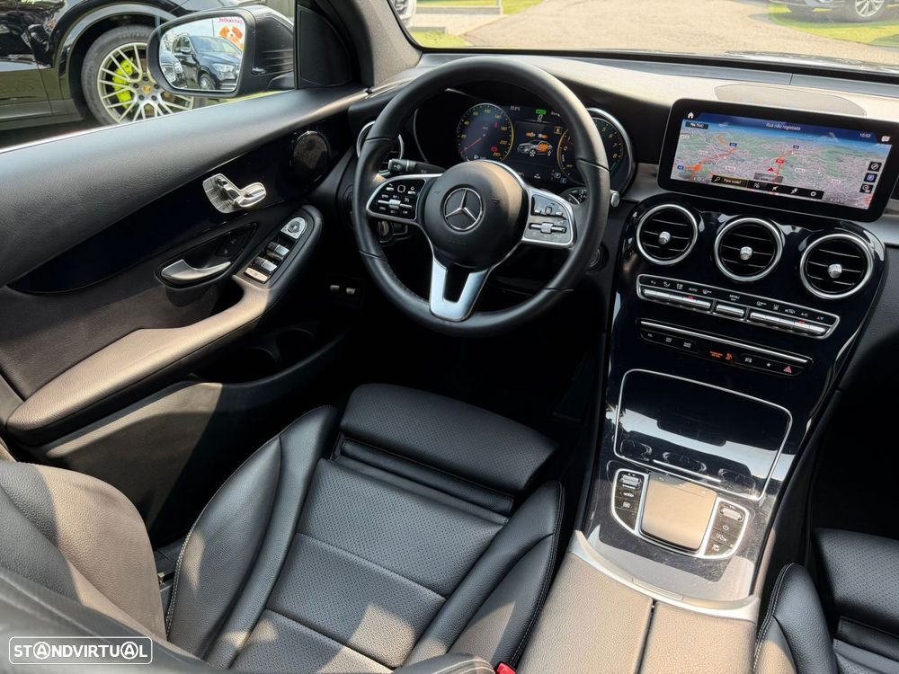 Mercedes-Benz GLC 300 e Coupé 4Matic - 23