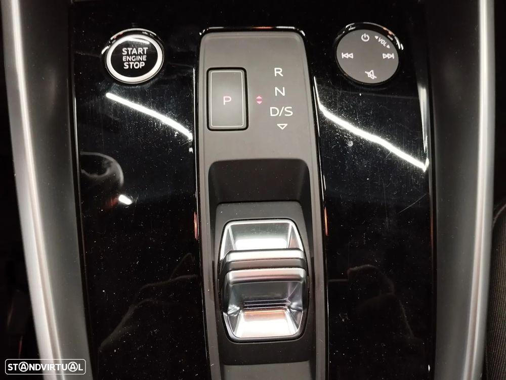 Audi A3 Sportback 30 TFSI S tronic - 33