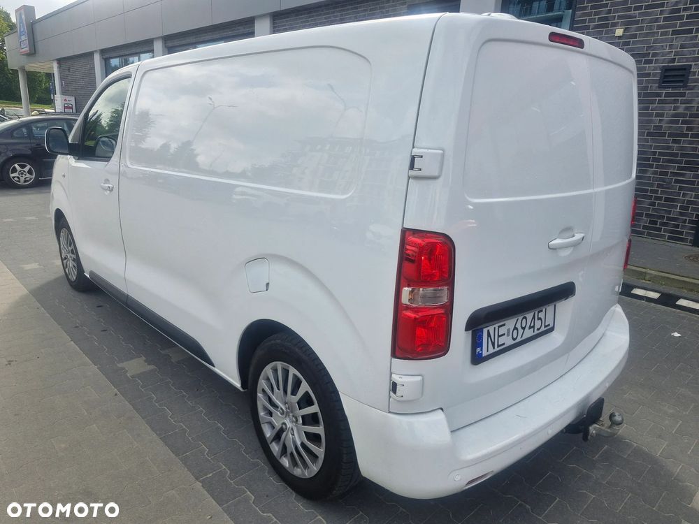 Opel vivaro - 8