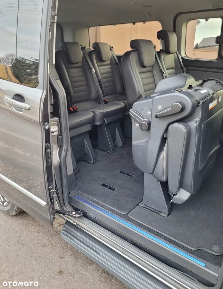 Ford Tourneo Custom 320 L2H1 VA Autm Titanium X - 16