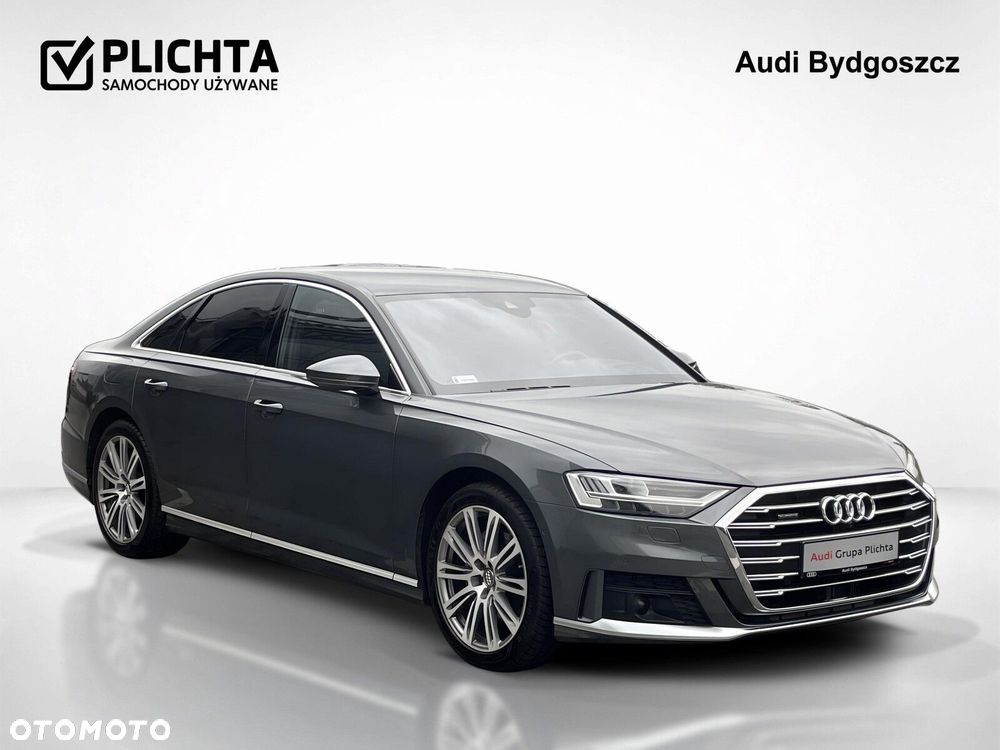 Audi A8 - 8