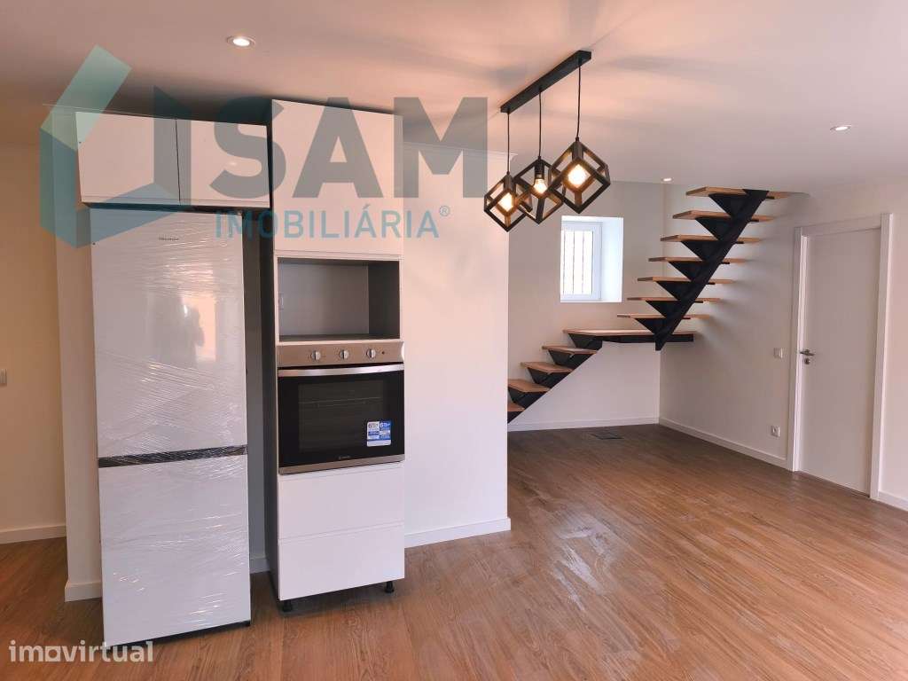 Moradia T3 com suíte e logradouro - Grande imagem: 2/42