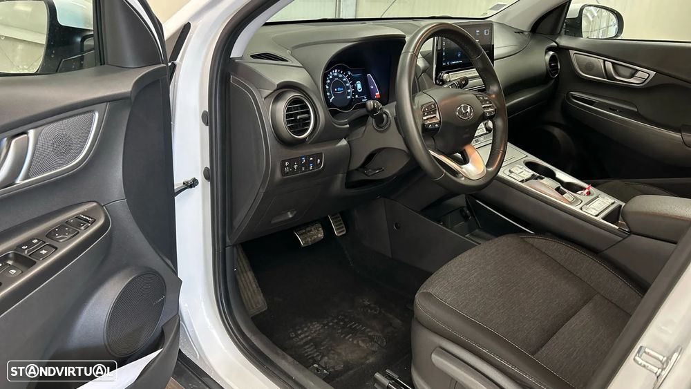 Hyundai Kauai 64 kWh Premium+LED - 12