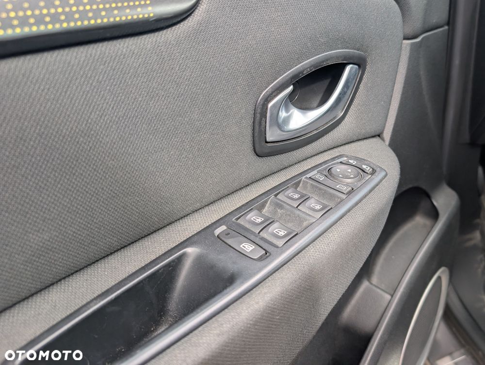 Renault Grand Scenic - 6