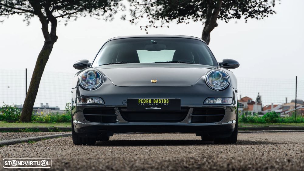 Porsche 911 (997) Carrera S - 8