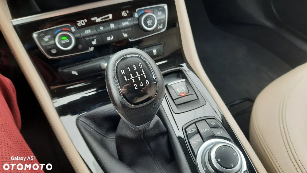 BMW Seria 2 218d GT Sport Line - 10