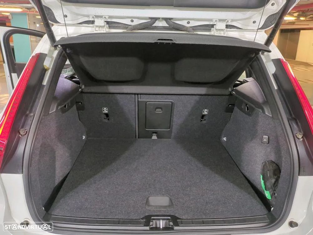 Volvo XC 40 1.5 T5 PHEV Inscription Expression - 11