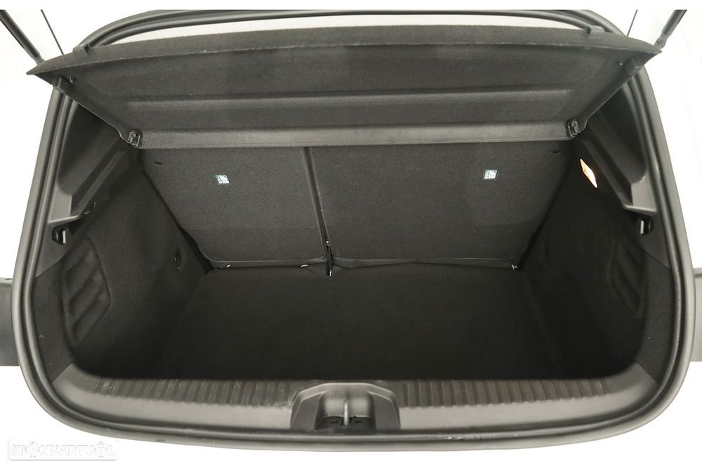 Renault Clio 1.0 TCe Evolution Bi-Fuel - 23