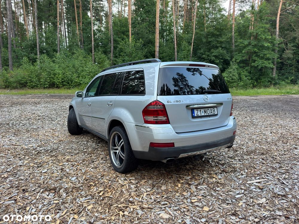 Mercedes-Benz GL 450 - 6
