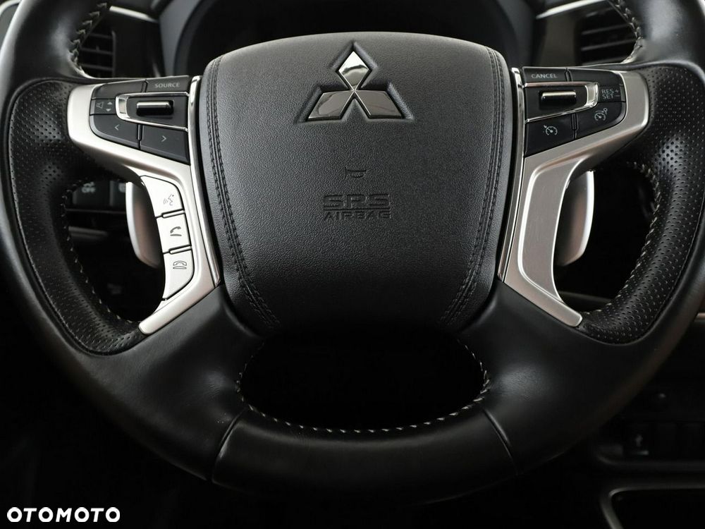 Mitsubishi Outlander 2.4 4WD - 22