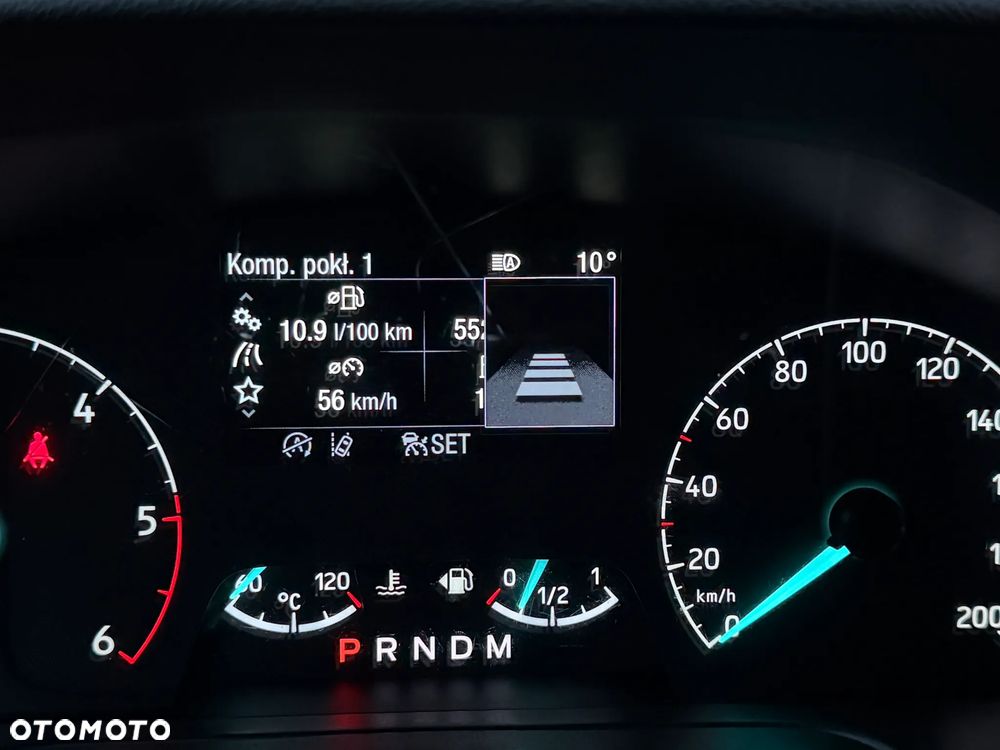 Ford TRANSIT CUSTOM - 26