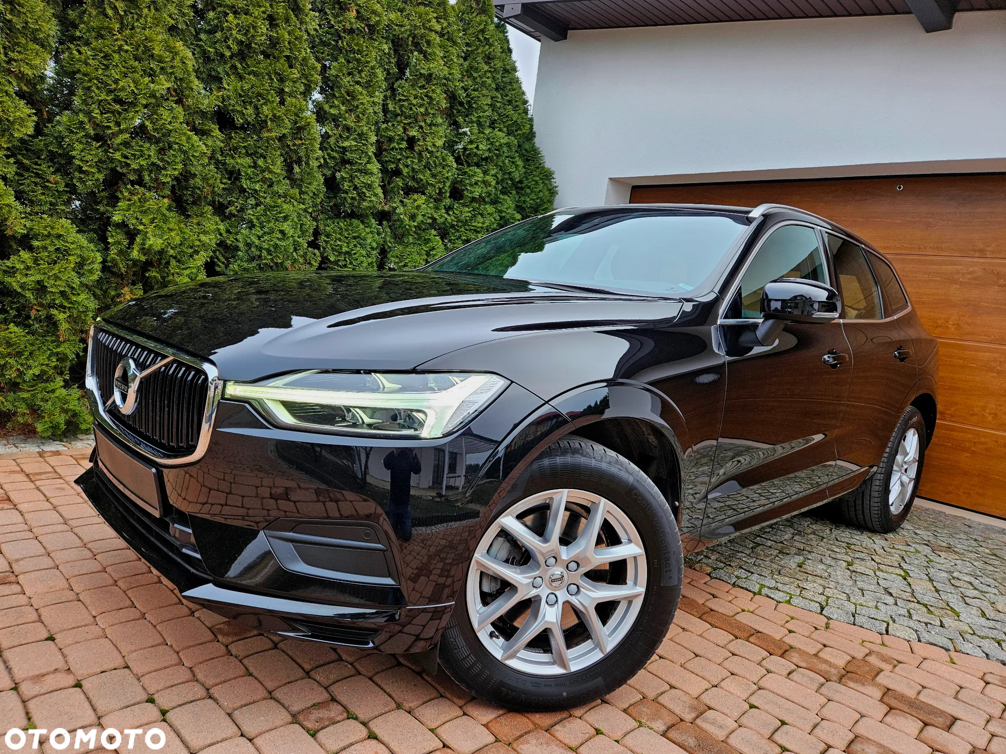 Volvo XC 60 T5 AWD Momentum Pro - 11