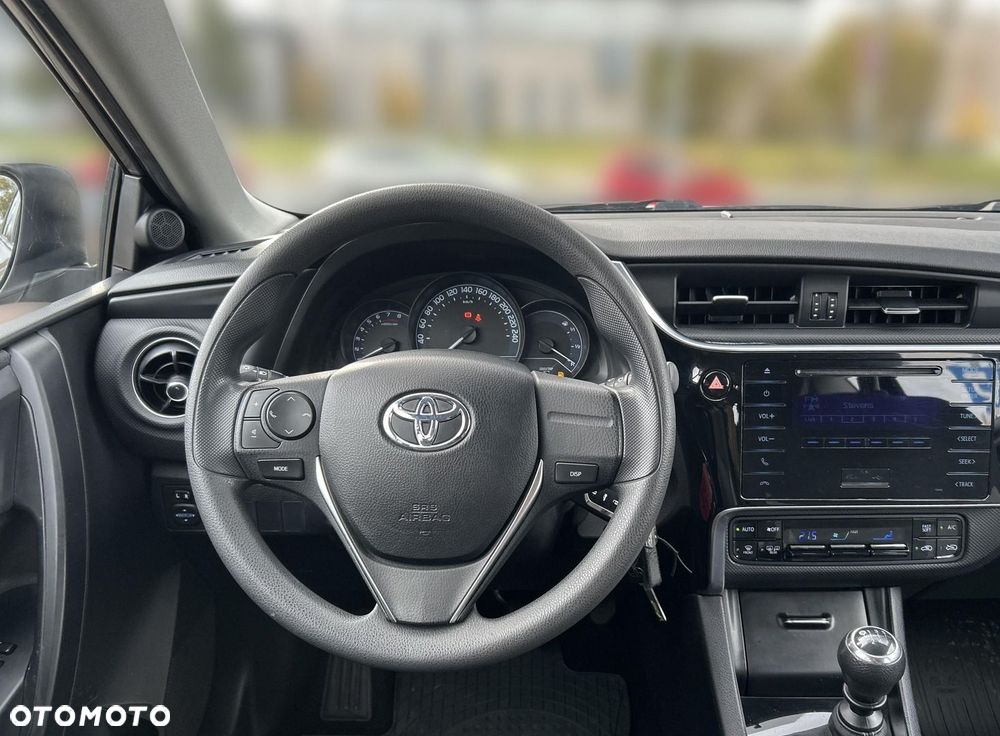 Toyota Auris 1.33 VVT-i Active - 12